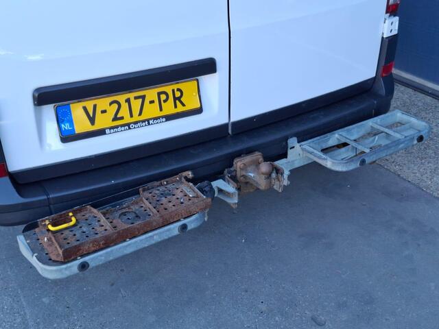 Volkswagen CRAFTER 35 2.0 TDI L3H3 Highline AIRCO / CRUISE CONTROLE / NAVI / CAMERA / TREKHAAK / CARPLAY