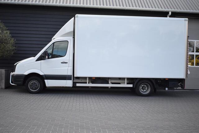 Volkswagen CRAFTER Bakwagen 2.0 TDI 163pk H6 Laadklep Trekhaak Camera Navigatie