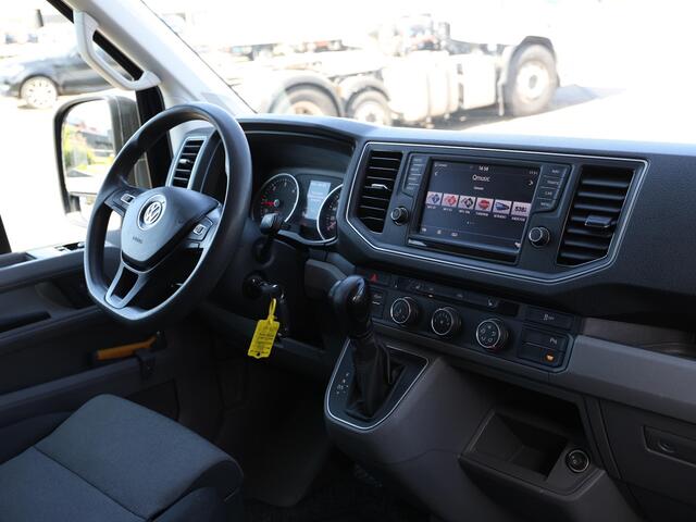 Volkswagen CRAFTER 2.0 TDI 140 PK Automaat L3H2 Exclusive | LED | Navi | ACC | 17" Lichtmetalen Velgen | Sidebars | Trekhaak | Airco |