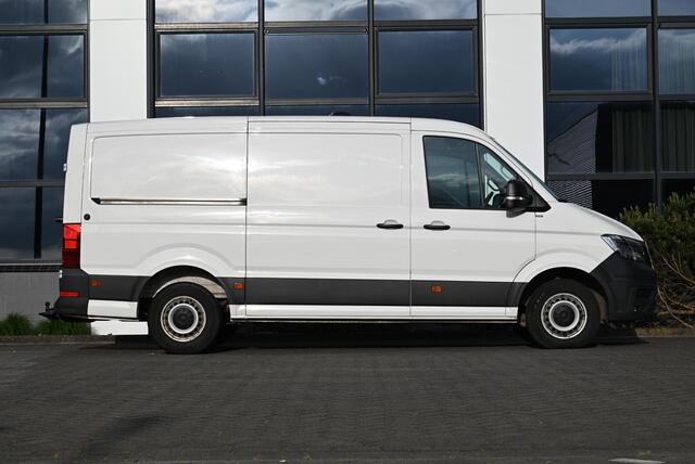 Volkswagen CRAFTER 35 2.0 TDI L3H2 177pk, H-line, Full option o.m. standkachel, cruise met radar, geveerde stoel,