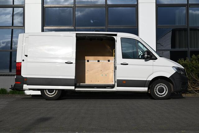 Volkswagen CRAFTER 35 2.0 TDI L3H2 177pk, H-line, Full option o.m. standkachel, cruise met radar, geveerde stoel,