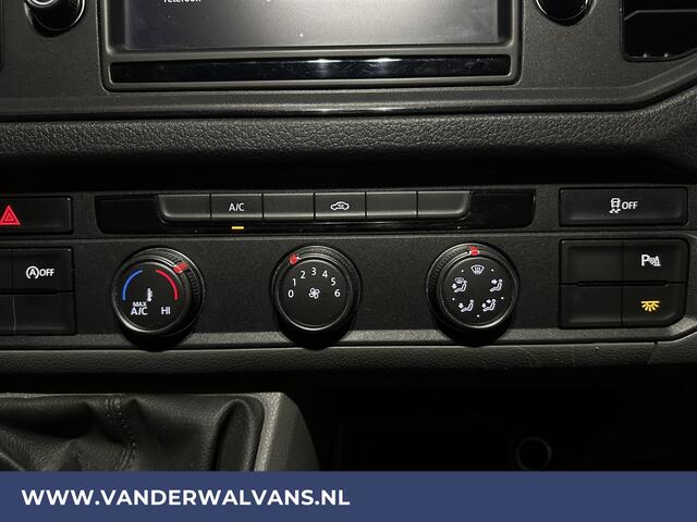 Volkswagen CRAFTER 2.0 TDI 140 pk L3H3 L2H2 Euro6 ** Airco | Cruisecontrol | Camera | Apple Carplay Android Auto, Parkeersensoren, Bijrijdersbank, 3000kg Trekvermogen
