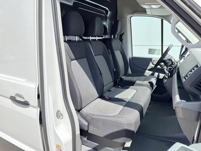 Volkswagen CRAFTER 2.0 TDI 140 PK L3H3 Cruise Control Apple Carplay Camera Parkeersensoren voor achterL3H3 Airco Cruise C