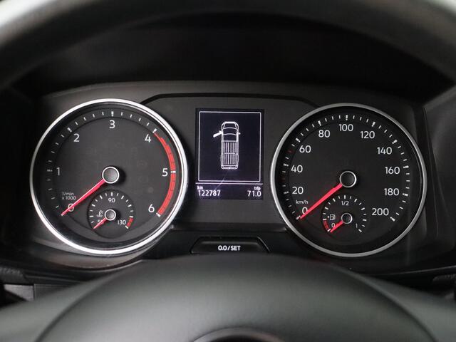 Volkswagen CRAFTER 2.0TDI 140PK L3H3 Highline | Imperiaal | Trekhaak | Betimmering