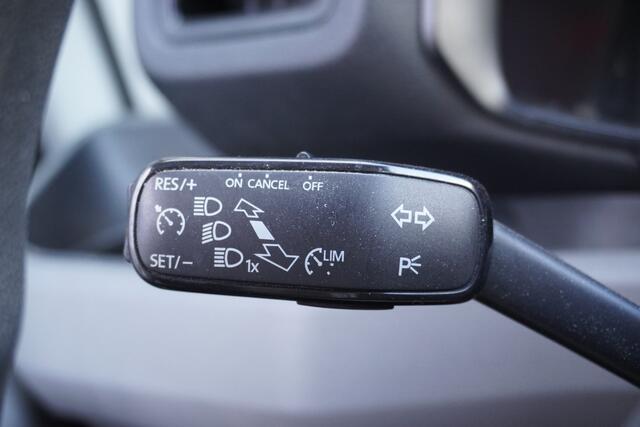 Volkswagen CRAFTER 2.0 TDI L3H3 EURO 6 - Airco - Navi - Cruise - ¤ 12.950,- Excl.