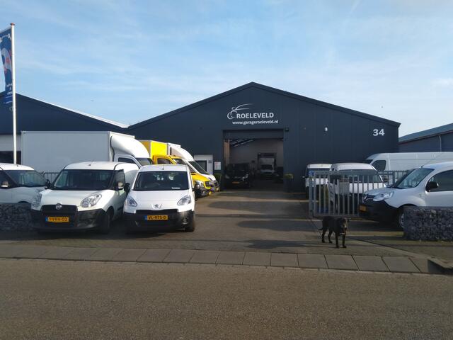 Volkswagen CRAFTER 35 2.0 TDI Bakwagen / Laadklep