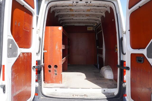Volkswagen CRAFTER 2.0 TDI 177PK L3H2 - EURO 6 - Airco - Navi - Cruise - ¤ 17.950,- Excl.