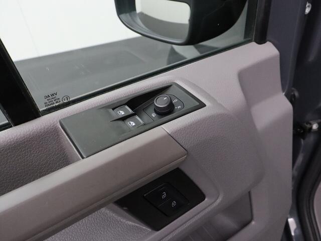Volkswagen CRAFTER 2.0TDI 140PK DSG Automaat L4H3 Highline | Navigatie | Camera | Airco | Cruise | Betimmering