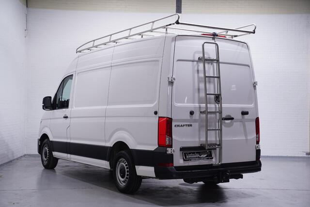 Volkswagen CRAFTER 2.0 TDI 177 pk DSG Aut. L3H3 Navi, Camera Trekhaak, Imperiaal met Trap, PDC V+A, App Connect, 3-Zits