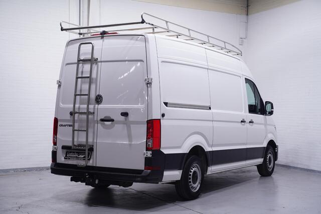 Volkswagen CRAFTER 2.0 TDI 177 pk DSG Aut. L3H3 Navi, Camera Trekhaak, Imperiaal met Trap, PDC V+A, App Connect, 3-Zits
