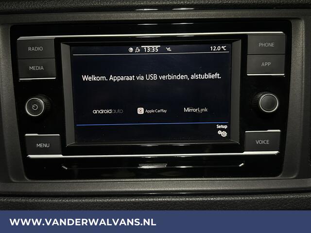 Volkswagen CRAFTER 2.0 TDI 141pk L3H3 L2H2 Euro6 Airco | Camera | Apple Carplay | Android Auto | Cruisecontrol Chauffeursstoel