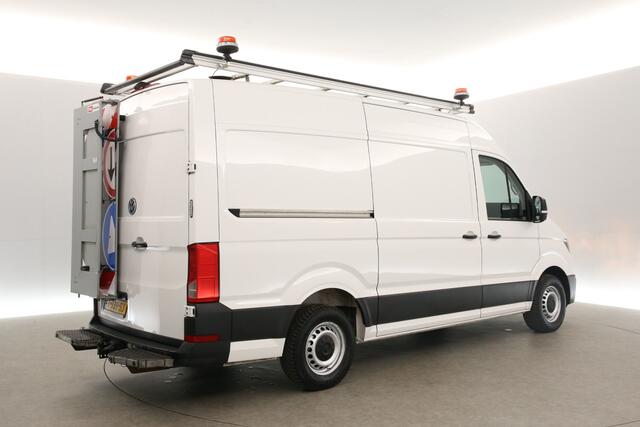 Volkswagen CRAFTER 35 2.0 TDI L3H3 177PK 3500KG Trekgew. Werkbus Airco Camera Carplay Cruise 3 Persoons Imperiaal Trekhaak