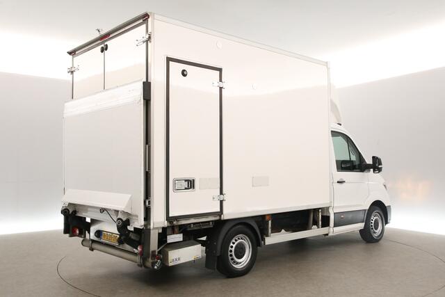 Volkswagen CRAFTER 35 2.0 TDI Bakwagen 141PK | NACHTKOELING | DSG Automaat Koelwagen Laadklep Laadbak Zijdeur Koelauto Airco Cruise Navi 3 Persoons