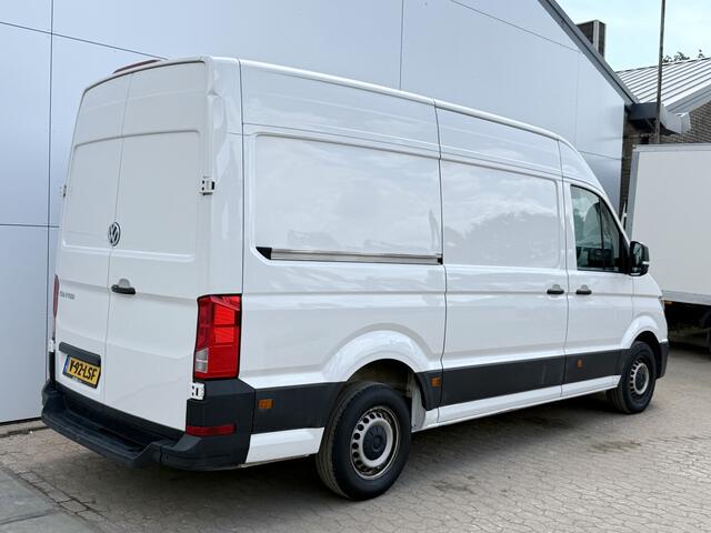 Volkswagen CRAFTER 2.0 TDI 140pk L3H3 Airco Cruise Control Carplay Parkeersensoren voor achter