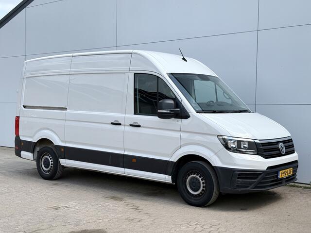 Volkswagen CRAFTER 2.0 TDI 140pk L3H3 Airco Cruise Control Carplay Parkeersensoren voor achter