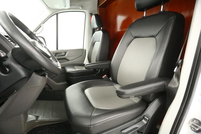 Volkswagen CRAFTER 35 2.0 TDI L3H3 141PK Airco Cruise 3000KG Trekgew. Trekhaak Elektrpakket