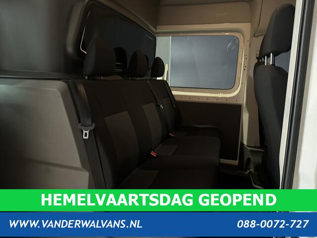 Volkswagen CRAFTER 2.0 TDI 177pk L3H3 L2H2 Dubbele Cabine 3500kg Trekhaak Euro6 Airco | 5-Zits | Navigatie Cruisecontrol, Chauffeursstoel, Parkeersensoren