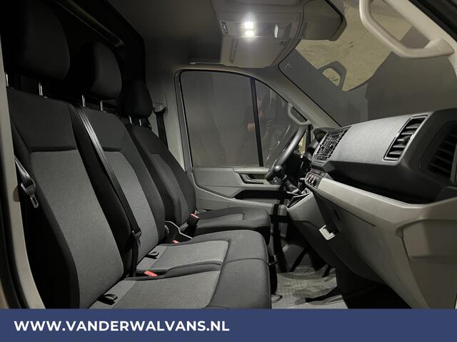 Volkswagen CRAFTER 2.0 TDI 141pk L3H2 L2H1 Euro6 Airco | Camera | Apple Carplay | Android Auto Bijrijdersbank