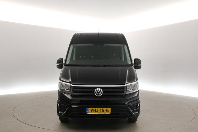 Volkswagen CRAFTER 50 2.0 TDI L3H3 | 177PK | Dubbellucht | 3500KG Trekgew. DSG Automaat Airco Camera Carplay Cruise Trekhaak 3 Persoons Navi PDC