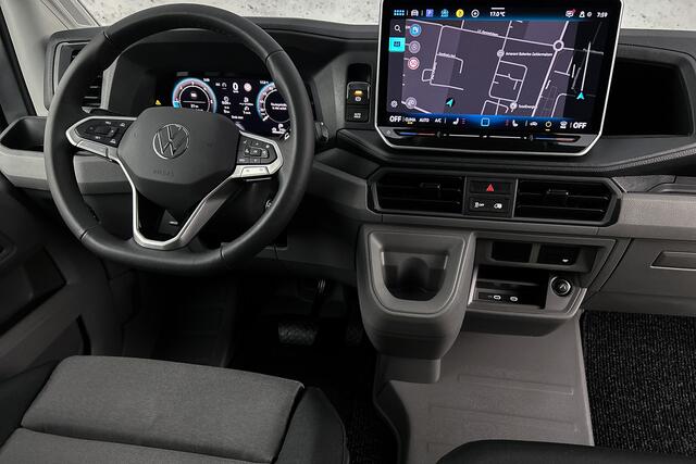 Volkswagen CRAFTER 2.0 TDI L3H2 DSG Automaat | Nieuw model | LED koplampen | Parkeersensoren | Verwarmde stoelen