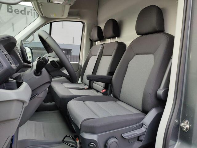 Volkswagen CRAFTER 35 2.0 TDI 177pk Automaat L3H3 Exclusive | BPM-vrij | Geveerde stoel | Climatronic | Navigatie | 2x Schuifdeur | Trekhaak | Netto Deal excl. kosten rijklaarmaken