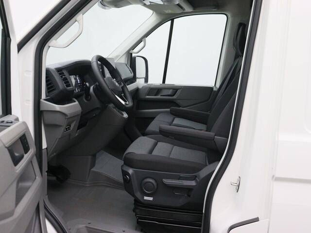 Volkswagen CRAFTER 35 2.0 TDI 177pk Automaat L3H3 Highline | BPM-vrij | geveerde stoel | Camera | Netto Deal excl. kosten rijklaarmaken