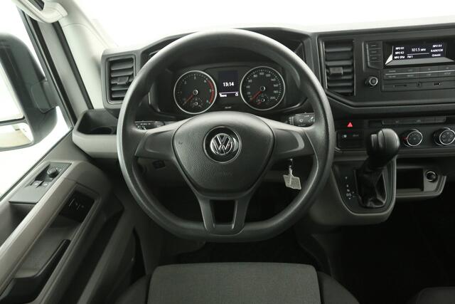 Volkswagen CRAFTER 35 2.0 TDI L3H3 141PK DSG 3000KG Trekgew. Automaat Airco Cruise 3 Persoons Elektrpakket