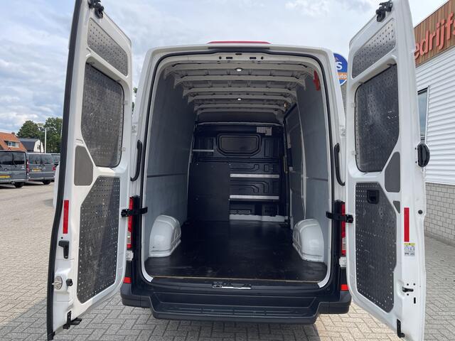 Volkswagen CRAFTER 35 2.0 TDI 140pk L3H3 ( voorheen L2H2 ) Comfortline / vaste prijs rijklaar ¤ 20.950 ex btw / bpm vrij / euro 6 diesel / airco / cruise / geveerde chauffeurs stoel / nette bus !