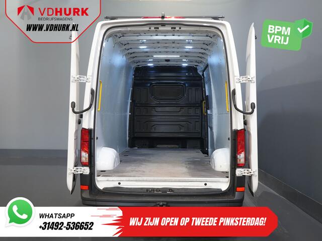 Volkswagen CRAFTER 35 2.0 TDI 180 pk L4H3 BPM VRIJ! RWD Tacho/ 270gr deuren/ 3.5T trekverm./ Navi/ Carplay/ Climate/ Camera/ Cruise/ Trekhaak