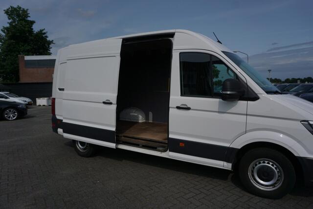 Volkswagen CRAFTER 35 2.0 TDI L3H3 EL COMFORTLINE OKT 2018 RECENT NIEUWE DISTRIBUTIERIEM! NAVIGATIE ANDROID-APPLECARPLAY CRUISECONTROL AIRCO PARKEERSENSOREN V+A BLUETOOTH ELECTR.RAMEN/SPIEGELS