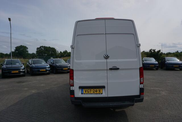 Volkswagen CRAFTER 35 2.0 TDI L3H3 EL COMFORTLINE OKT 2018 RECENT NIEUWE DISTRIBUTIERIEM! NAVIGATIE ANDROID-APPLECARPLAY CRUISECONTROL AIRCO PARKEERSENSOREN V+A BLUETOOTH ELECTR.RAMEN/SPIEGELS