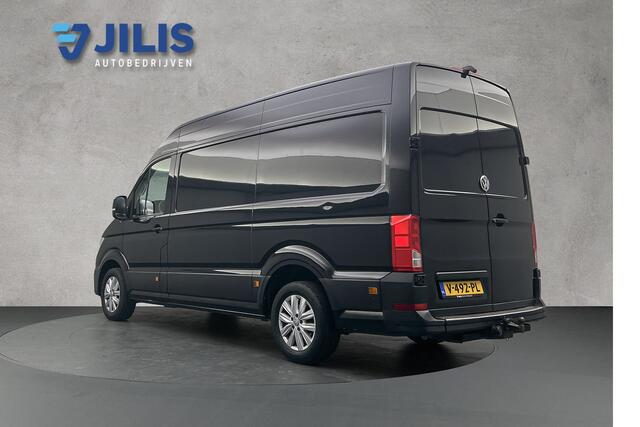 Volkswagen CRAFTER 2.0 TDI L3H3 Highline | Adaptief cruise control | LED | Parkeersensoren | Trekhaak | Camera