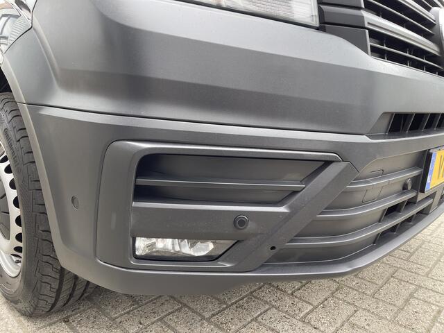 Volkswagen CRAFTER 35 2.0 TDI 140pk L3H2 Comfortline / vaste prijs rijklaar ¤ 21.950 ex btw / lease vanaf ¤ / airco / cruise / navi / achteruit rijcamera !