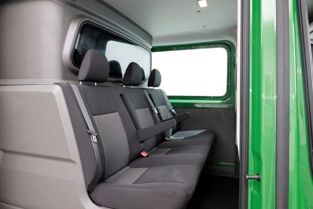 Volkswagen CRAFTER 30 2.0 TDI 140pk E6 L3H2 (L2H1) D.C. Airco/Navi/Camera 05-2019
