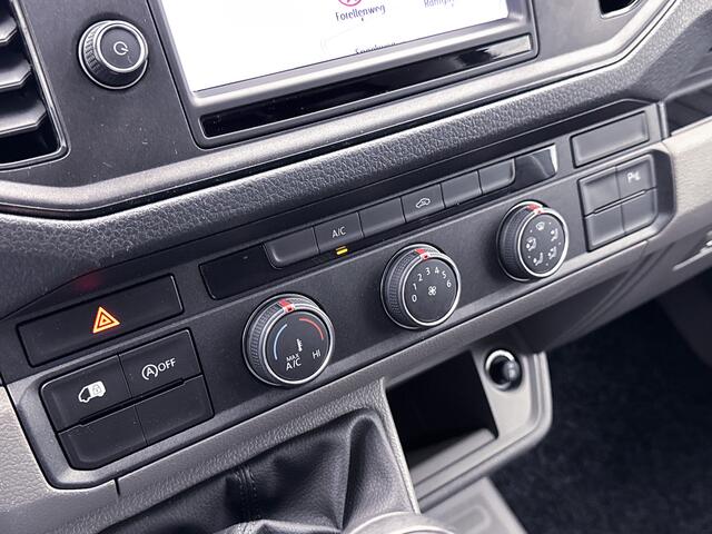 Volkswagen CRAFTER 30 2.0 TDI L3H3 Navigatie Achteruitrijcamera Betimmering Cruise Control