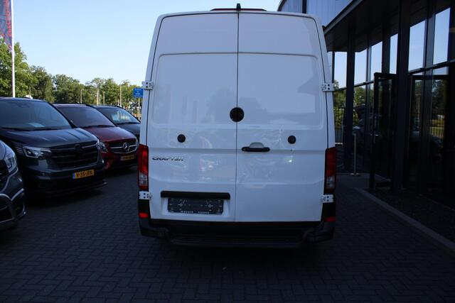 Volkswagen CRAFTER 35 2.0TDI SCR BMT 130/177 L4H3 airco navi dab lang