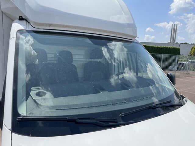 Volkswagen CRAFTER 35 2.0 TDI | Automaat | Laadklep | Meubelbak