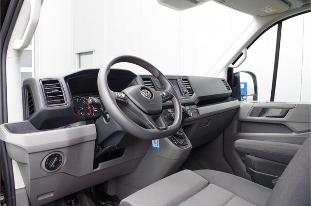 Volkswagen CRAFTER 30 2.0 TDI L3H2 Highline > 177pk/Dubbele schuifdeur/automaat/camera/comfort stoel...