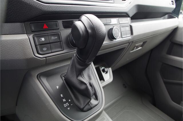Volkswagen CRAFTER 30 2.0 TDI L3H2 Highline > 177pk/Dubbele schuifdeur/automaat/camera/comfort stoel...