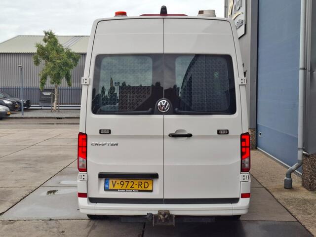 Volkswagen CRAFTER 35 2.0 TDI L3H3 EL Trendline AIRCO / CRUISE CONTROLE / NAVI / 3 ZITS / APPLE CARPLAY