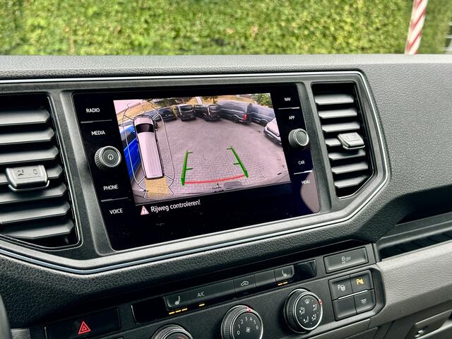 Volkswagen CRAFTER 35 2.0 TDI | 177pk | DSG L3H3 | Black Line | Adaptive Cruise | Camera | Navigatie LED | Trekhaak