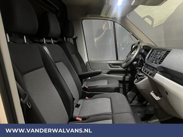 Volkswagen CRAFTER 2.0 TDI 141pk L3H2 (oude L2H1) Euro6 Airco | Camera | Bijrijdersbank | Apple carplay Android auto, stoelverwarming, 3000kg trekvermogen