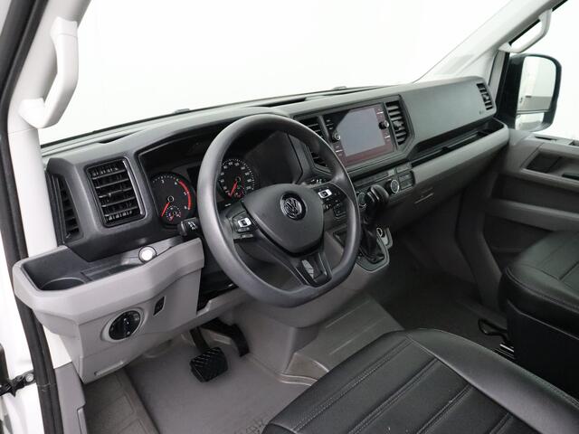 Volkswagen CRAFTER 2.0TDI 177PK DSG Automaat L3H3 | Kastinrichting | Navigatie | Camera | Airco | Cruise | 3000Kg Trekhaak