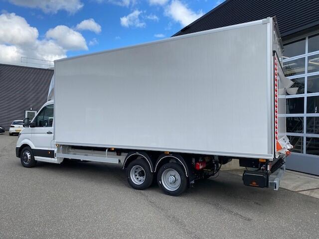 Volkswagen CRAFTER 50 2.0 TDI 164 PK BE COMBI, LAADVERMOGEN +/- 2.400 KG.