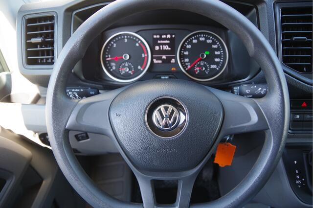 Volkswagen CRAFTER 50 2.0 TDI L3H2 (L2H1) B-RIJBEWIJS 177PK AUT. 3.5T TREKGEW. DUBBEL LUCHT, CAMERA, NAVI, CRUISE, AIRCO, STOELVERWARMING, DUBBEL LUCHT