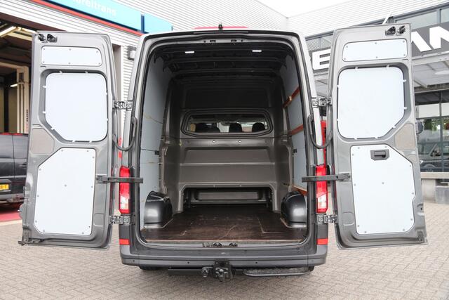 Volkswagen CRAFTER 2.0 TDI 177 | Aut. | DC | 3t trekgewicht | 7 Zitter | Camera | Airco..