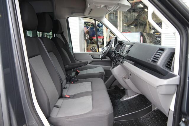 Volkswagen CRAFTER 2.0 TDI 177 | Aut. | DC | 3t trekgewicht | 7 Zitter | Camera | Airco..