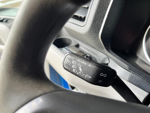 Volkswagen CRAFTER 35 2.0 TDI DC Airco Cruise controle Euro 6 laadbak Voorruit verwarming 6-persoons Open laadbak Pick-up p-up Bakwagen 1e eigenaar