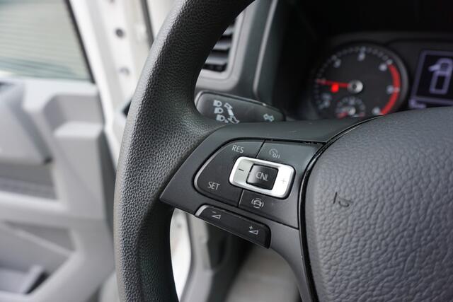 Volkswagen CRAFTER 35 | Bakwagen EL met Laadklep 750 KG | App-Connect | Camera | Navi | Voorruitverwarming