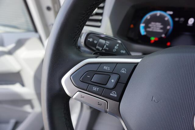 Volkswagen CRAFTER 35 | 140 PK AUT | App-Connect | Cruise | Camera | LED Koplampen